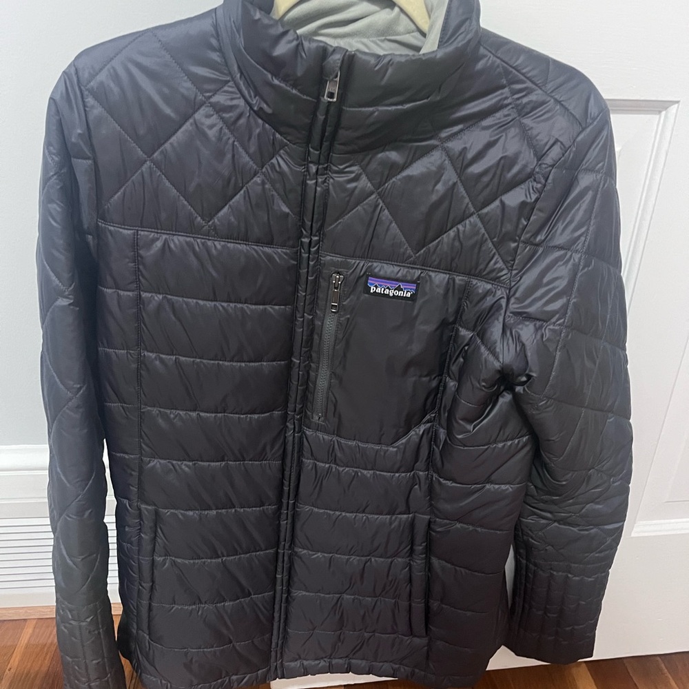 Womens Patagonia gray coat